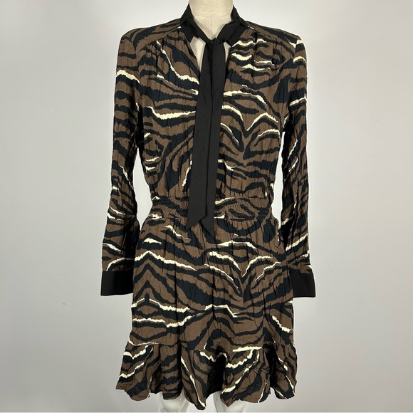 💕 Zara Black and White Wrap Dress with Plunge Neckline M - Picture 3 of 13